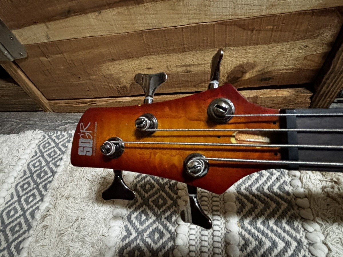 【外装美品】IBANEZ アイバニーズ　 アクティブベース SRX700 IBANEZ アイバニーズ アクティブベース SRX700 - メルカリ
