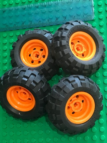 Lego 4 x Ruedas Globo Naranja Grande 56 x 26 con Neumáticos de Goma Neumática Suave - Imagen 4 de 4