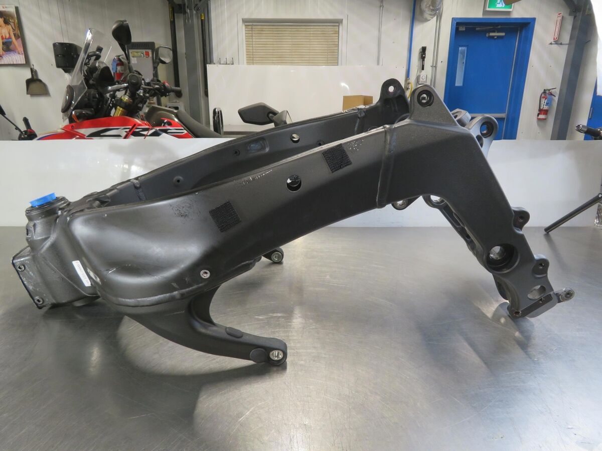 EB1351 2019 19 KAWASAKI NINJA ZX6R 636 FRAME VIN EB1351 2019 19 KAWASAKI NINJA ZX6R 636 FRAME VIN