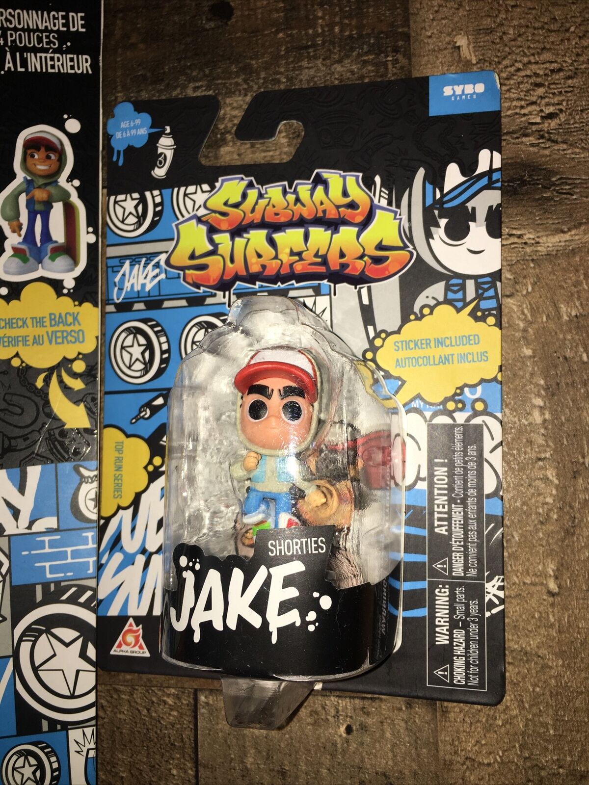 Subway Surfers Sub Surf Spray Crew Jake 4 Figure & Sticker Sybo 2020