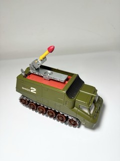 DINKY TOYS 353 SHADO 2 MOBILE MISSILE LAUNCHER