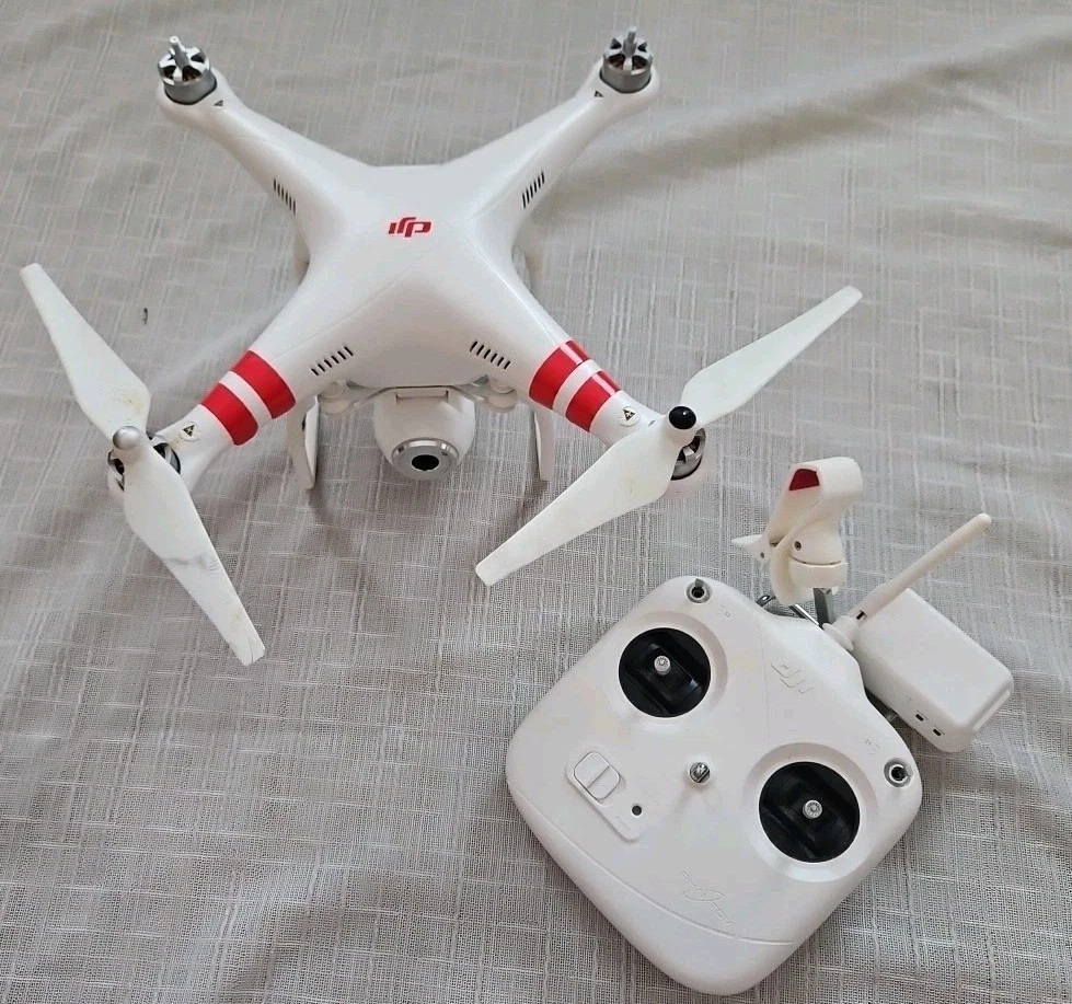 ホビーラジコン DJI  phantom 2 DJI Phantom 2 V2.0 Quadcopter Drone [DJI-PH2] - AMain Hobbies