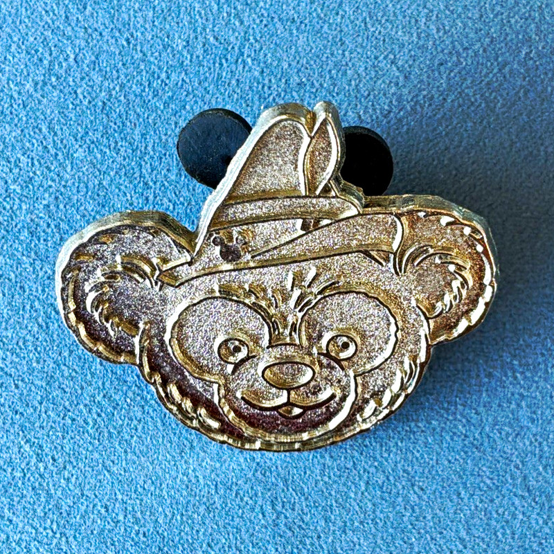 Disney Duffy Bear Single Pin Trading Head Pin (Silver Tone)