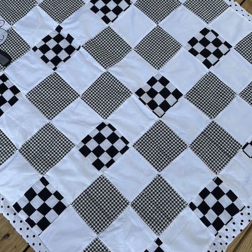 Handmade Baby Sheep Quilt Crib Blanket Black White - Picture 3 of 5