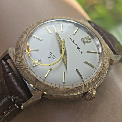 Vintage ELGIN SPORTSMAN men's manual wind watch rocket second hand