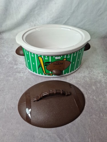 Vtg Crock Pot Football Game Day Slow Cooker 3.5 Qt Tested Works Great ! - Picture 6 of 14