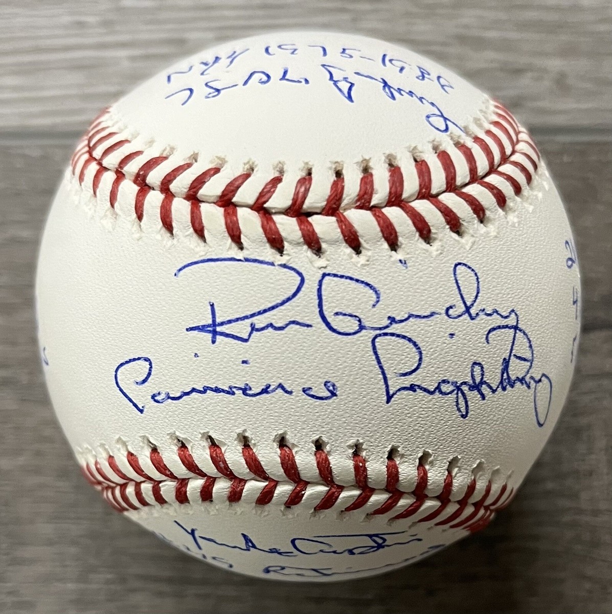 【直筆サインボール】ロン・ギドリー/Ron Guidry Ron Guidry New York Yankees Autographed 11 Career Stats MLB