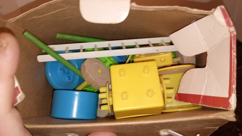 Vintage ~ TINKERTOY BUILDING SET ~ #440 ~ As Is Pictured Incomplete Read - Picture 5 of 6