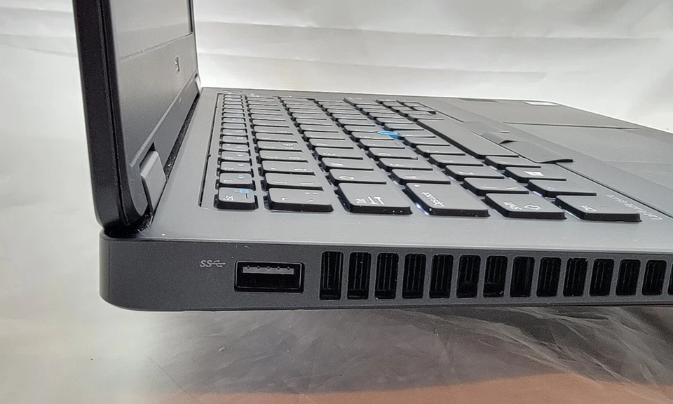 Dell Latitude E5470 - i5 6th Gen -32GB RAM - 250GB SSD - 14" - HDMI - Win 11 - Image 4 of 4