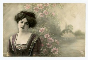 c 1910 Glamor Glamour WOMAN'S FASHION Young Lady Beauty photo postcard