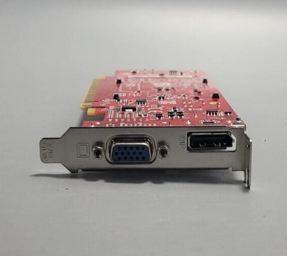 FRU03T7122 nVidia GT620 1GB / PCIe 2.0 x 16 DisplayPort VGA LP Card - Image 2 of 4