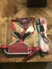 ThinkPet No Pull Harness and Leash Set Escape Proof/Quick Fit Medium Red New