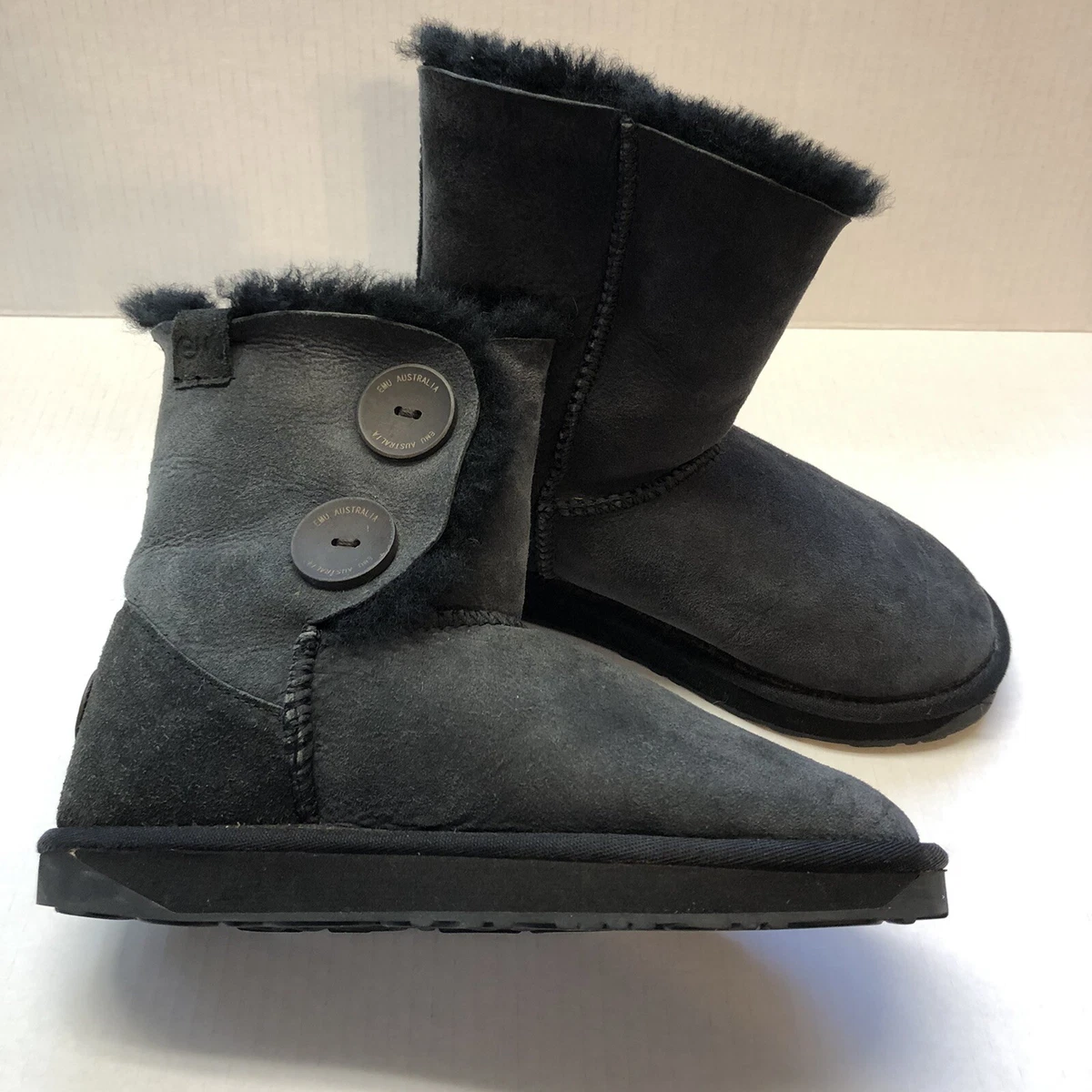 Emu sheepskin sale boots