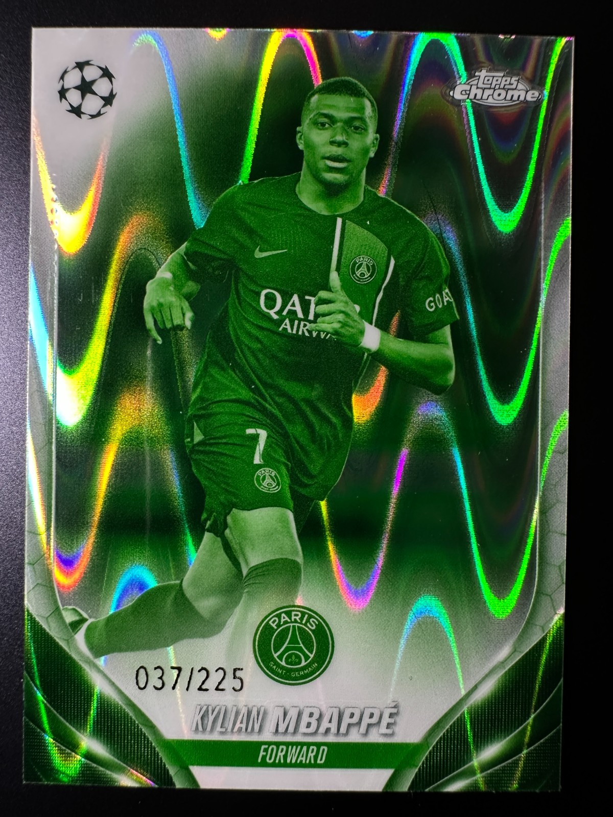 2023-24 Topps Chrome UCC Soccer Night Vision Raywave /225 - Kylian Mbappe #21 
