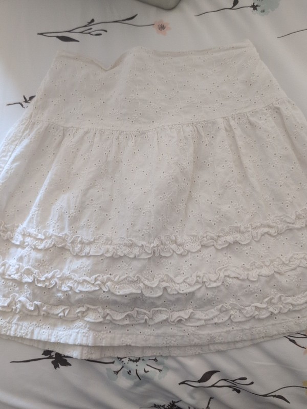 Heartstrings  Eyelet Skirt Girls 8