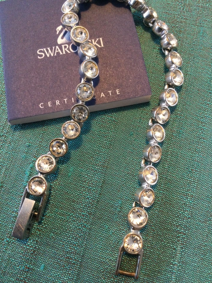 Brazalete Tenis Swarovski Chapado en Rodio Plata Genuino Firmado De Colección Foto 3 de 4