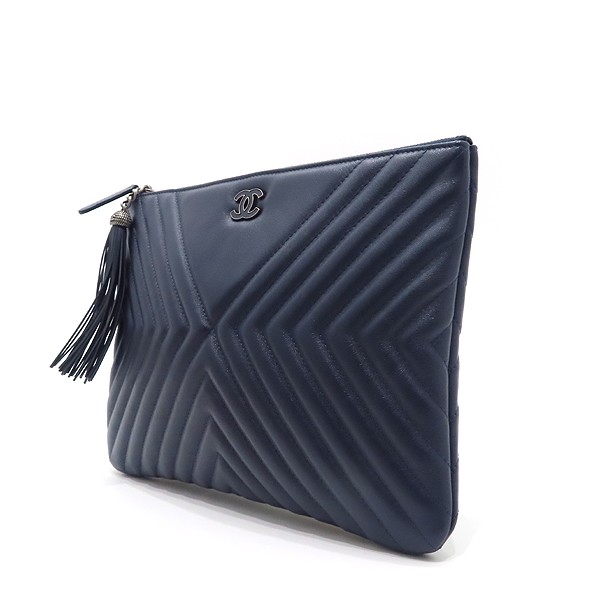 Chanel Navy Chevron Medium Clutch Dust & Guarantee