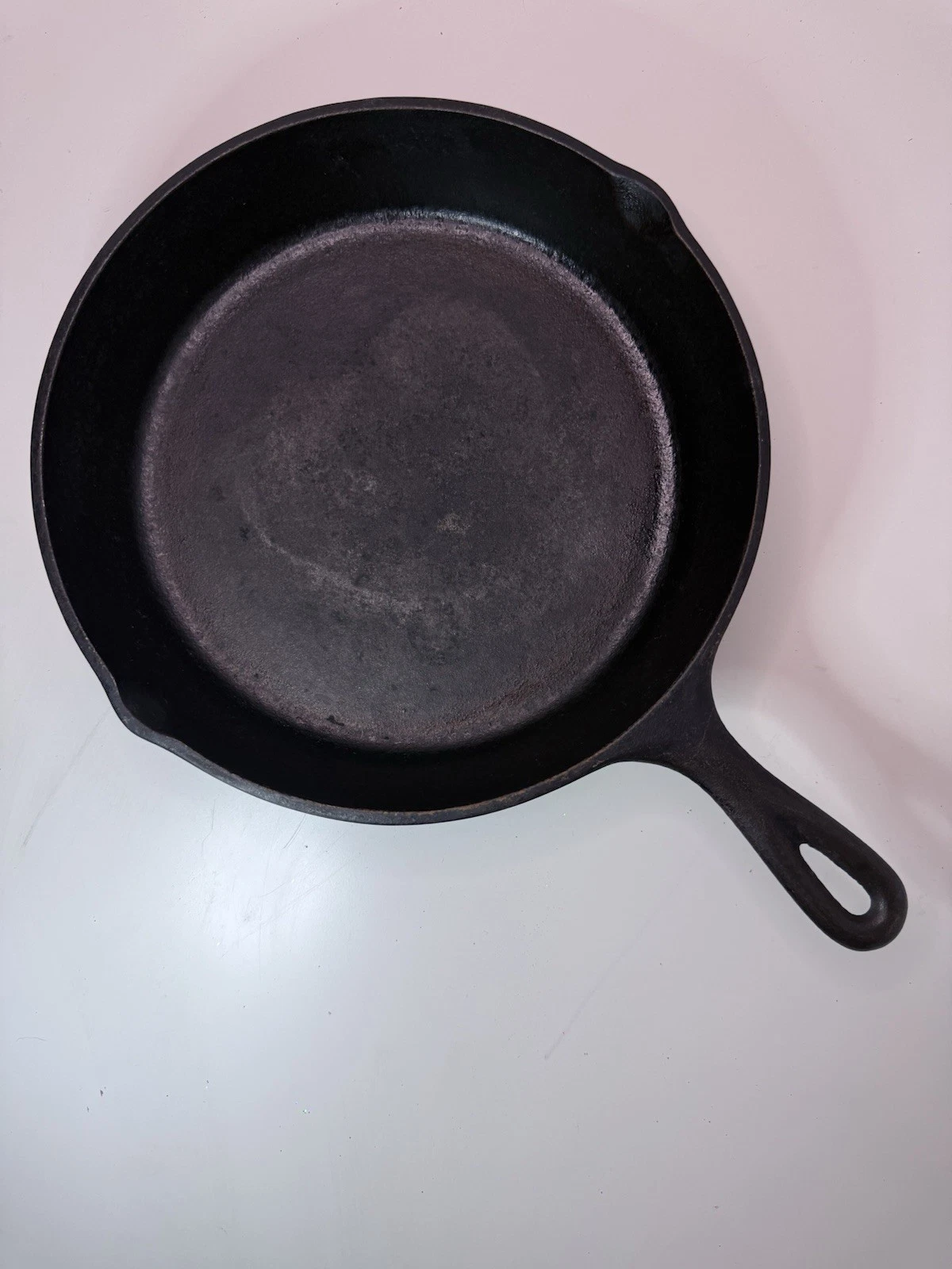 Vintage Cast Iron Skillet No. 8 SK – Made in USA