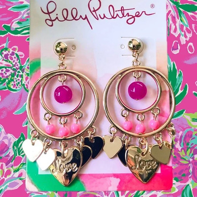 LILLY PULITZER EARRINGS NWT  Paradise Pink Love Heart Charm Pierced Post