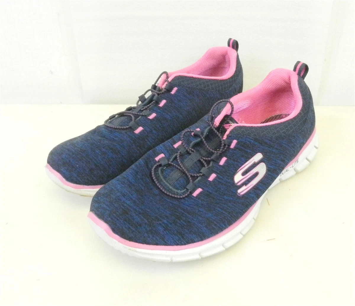 Skechers active best sale dual lite
