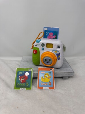 LeapFrog Fun 2-3 Instant CAMERA 5  Electronic Toy w/ 3 Photos