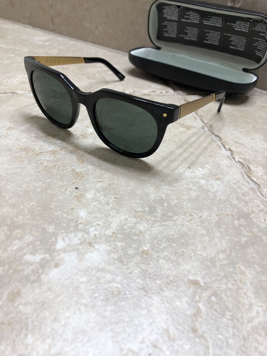 Unisex VZ Von Zipper Jeeves Black / Gold Sunglasses. Used 