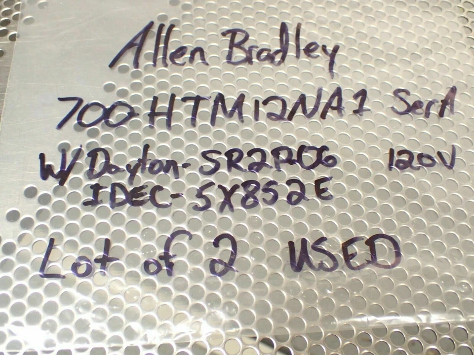 Relés Allen Bradley 700-HTM12NA1 Ser A 0-60 segundos con Idec SR2P-02 y Dayton 5X852E Foto 2 de 4