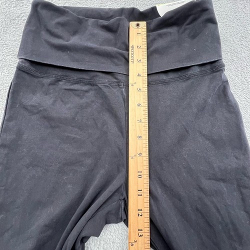 NUEVO Leggings cortos Aerie M negros súper acampanados anchos plegables usados en look - Imagen 5 de 13