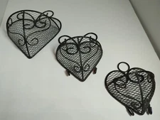 Black Metal Heart Shaped Hanging Wall Baskets Set of 3 9"X7.5, 7.5"X6", 5"X5"