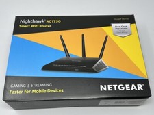 NETGEAR Nighthawk AC1750 R6700 Smart WiFi Router, Used and in good condition