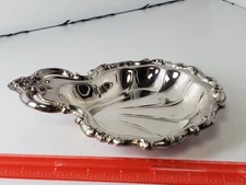 International Silver Company Silver-Plated Countess Shell Serving Dish