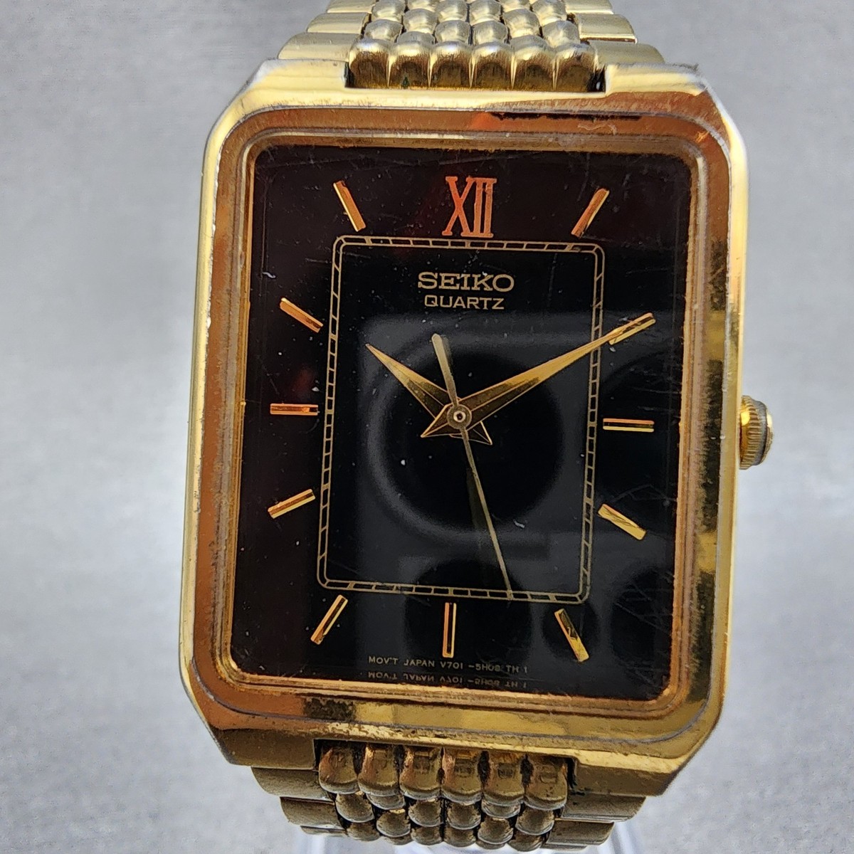 Seiko Tank Watch Men 26mm Black Dial Gold Tone Rectangle V701-5j09