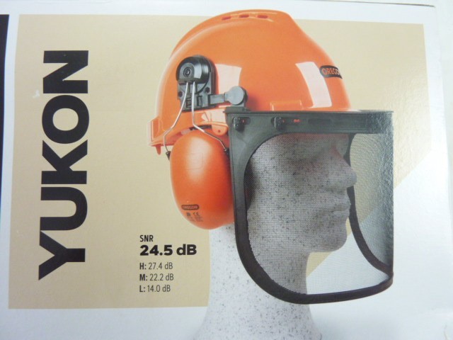 OREGON Yukon Chainsaw Safety Helmet with Protective Ear Muff and Mesh Visor