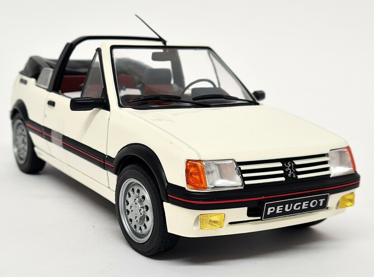 Solido 1/18 - Peugeot 205 CTi 1.6 Mk1 Meije White 1989 Diecast model car