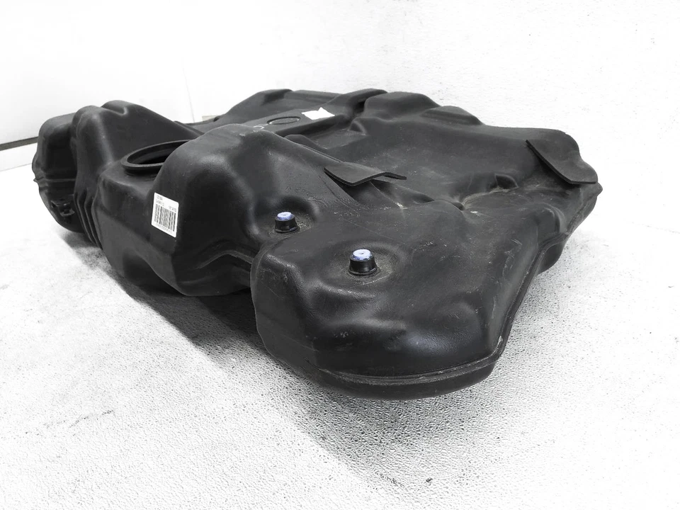 2007-2014 Volvo S80 Gas Fuel Tank 31355019 *Fwd - Image 4 of 4