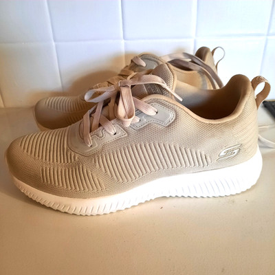 Skechers Womens 8  Bobs Sport  Memory Foam Sneakers -SN32504-Natural-VGUC