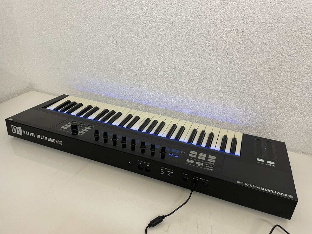 Native Instruments Komplete Kontrol S49 MK1 Keyboard MIDI 38052 | eBay