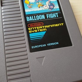 NES Balloon Fight in OVP PAL B Spiel Boxed (OVP besch&auml;digt)