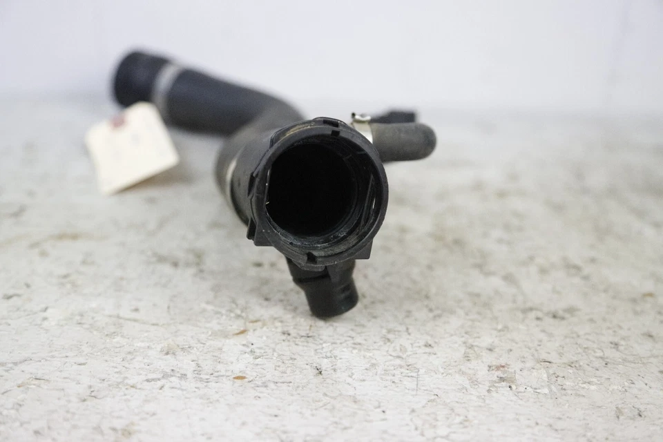 BMW 3 2012-2018 4 X3 X4 SERIE F25 F30 2.0 TUBO DE MANGUERA DE REFRIGERANTE DE AGUA 7596837 OEM Foto 3 de 4