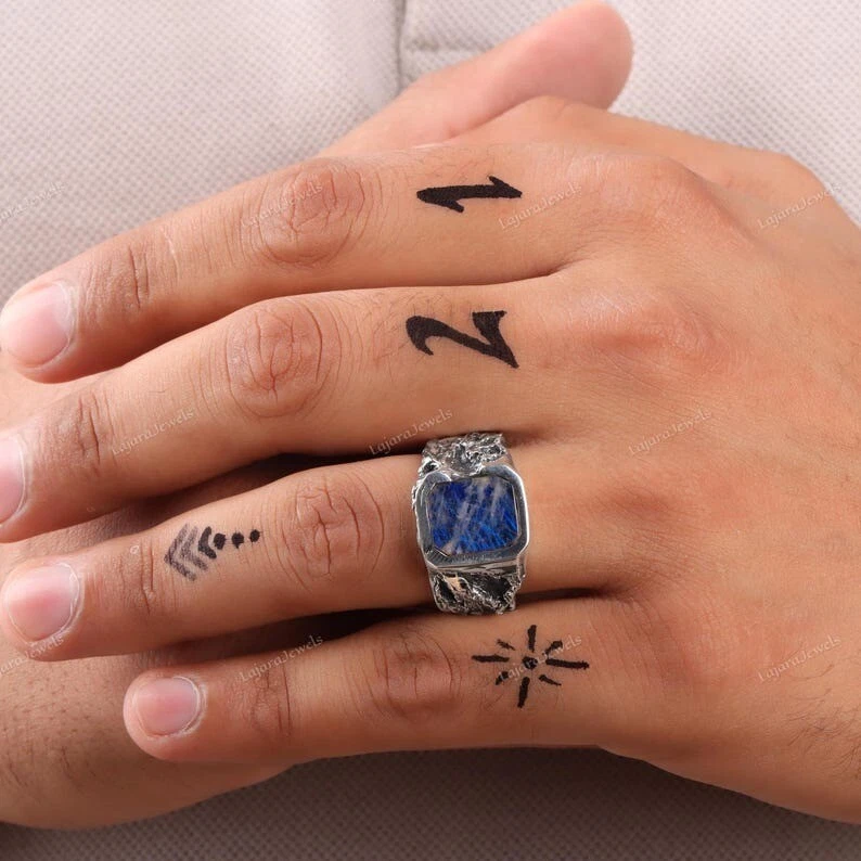 Anillo de labradorita azul anillo de plata de ley 925 anillo de declaración para hombre regalo para él. Foto 3 de 4