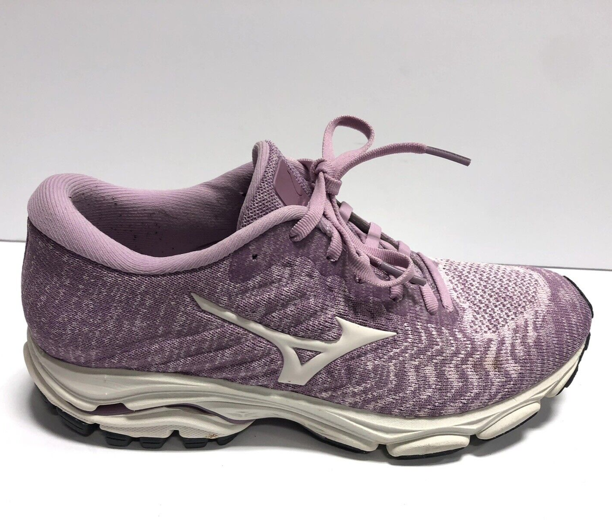 Mizuno Women’s Wave Inspire 16 Purple Running Shoe M