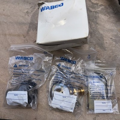 New Genuine Meritor Wabco R950014 Purge Valve Kit. New Open Box.