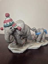 Tusker’s Hold On Tight Elefant Figur CA91435 Country Artists Enesco 2008