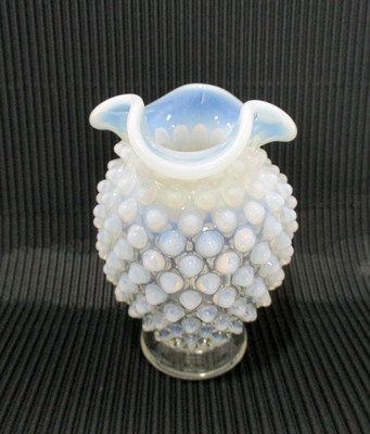 Vintage Fenton French Blown Glass Opalescent Hobnail 3.75'' Ruffle Edge Bud Vase