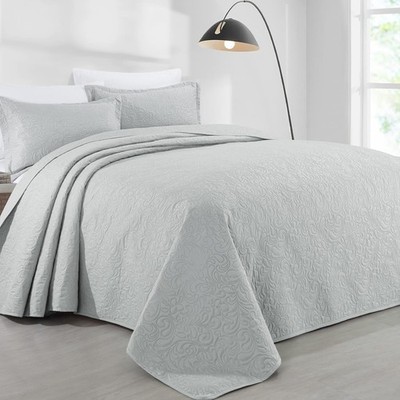 HOMBYS Alaska King 132x 120 Bedspread 132x120, Light Grey 