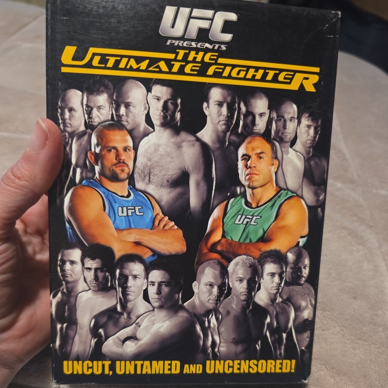 UFC Presents The Ultimate Fighter Season 1- DVD Box Set Uncut Untamed Uncensored