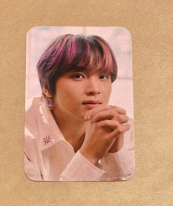 NCT 127 Haechan Retro House Random Photo Pack OOTD Concept