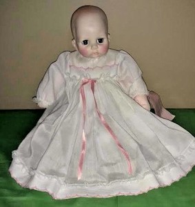 madame alexander victoria