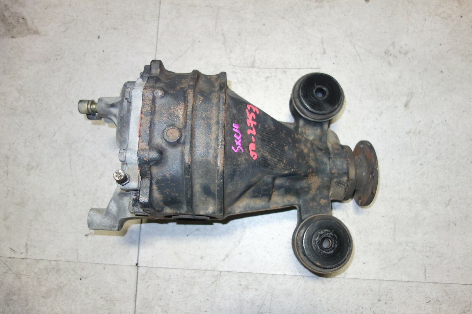 2001-2005 JDM Toyota Altezza Rear Differential Non LSD 4.1 Ratio SXE10 ...
