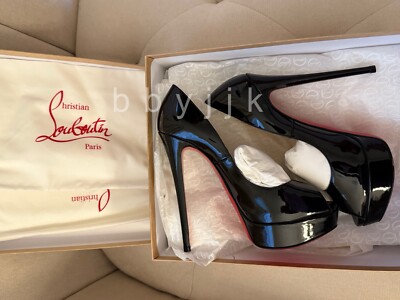 Christian Louboutin Size 8.5 Patent leather sandal Christian Louboutin Black size 8.5 US  main image 4
